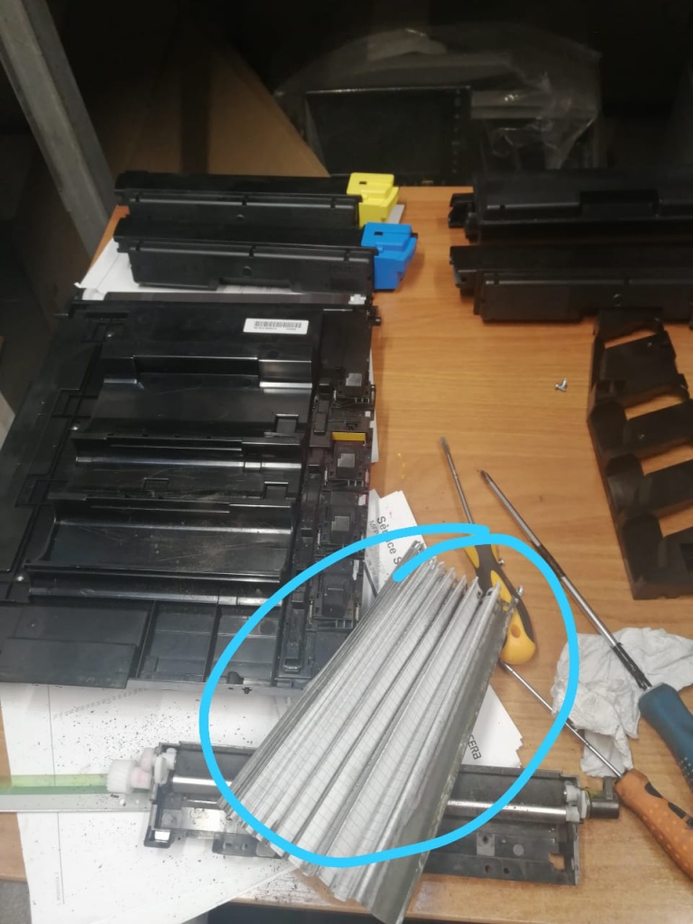 замятие бумаги в принтере kyocera